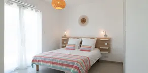 Prazer e você: Nova Villa e piscina privada aquecida - Image 2