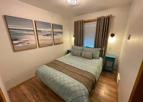New! Charming Cottage in Seaside Village Walk to Beach,Food,Coffee, Farmers Mkt. - Image 3