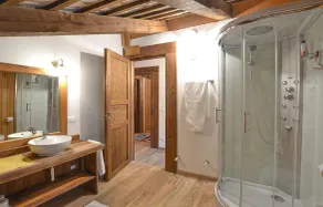 Hermosa casa de 2 recámaras en Pulfero - Image 4