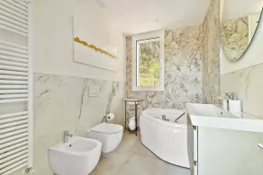 Villa Olympia Pool Sea View Mountains Lake Nature Sleeps 8 Air Conditioning Wi-Fi - Image 5