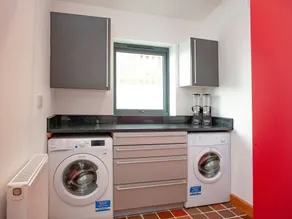 3 bedroom accommodation in Blunts, near Saltash - Image 2