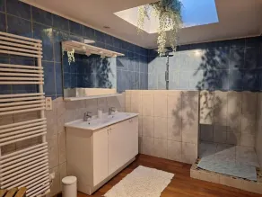 Ruhiges Ferienhaus, 4 Schlafzimmer, private Terrasse, Bettwäsche inklusive - Germonville - Image 3