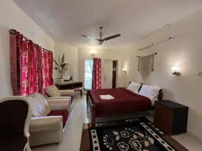 Le-Hayat, Heaven in the Hills. - Image 2