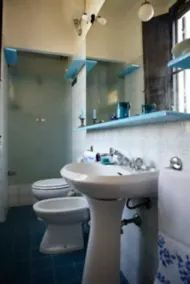Historical end country villa with swimming pool near the sea - Image 3