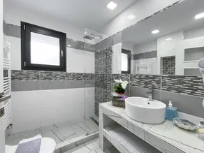 Luxury 5-Bedroom Corfu Villa, Near Messonghi Beach with Pool, Hot Tub & BBQ Area - Image 3