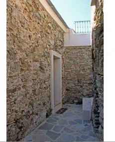 Village house with breathtaking ocean views - Image 5