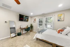 1BR/1BA Studio - Image 5