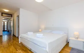 Gorgeous home in Zaton - Image 2