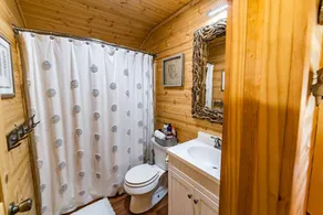 Apple Blossom Cottage Of Gettysburg.  Hot Tub is an Add on Fee - Image 2