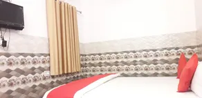 NEELKANTH GUEST HOUSE - Image 4