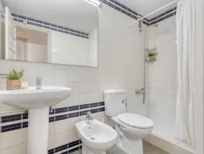 Sea View Apartment | Terrace | Pet Friendly - Image 2