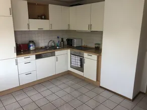 Ramstein Zimmer mit eigenem Bad, Gemeinschaftsküche und Wohnzimmer / Balkon - Image 4