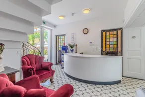 Fulop Panzio Rooms - Image 4