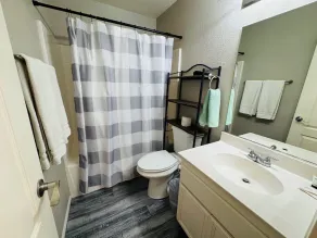 Royal Sage Retreat by Mesquite Vacation Rentals: Fully Fenced with Private Hot Tub and $510 in free daily activities - Image 4