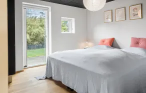 Gorgeous Home In Thyholm With Wifi - Image 3