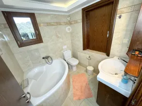 Traditional Fully Private Villa with Pool - Image 3