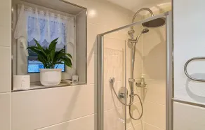 2 Bedroom Amazing Apartment In Suhl - Image 4