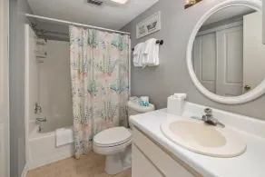 Oceanfront Condo with Balcony, Pool, Beach Access - Image 3