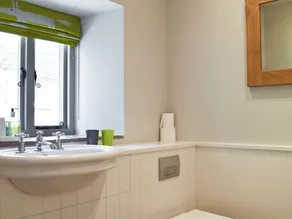 2 bedroom accommodation in Kettlewell - Image 4