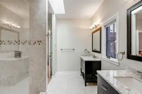 Modern Oasis near Downtown Santa Fe - Image 4