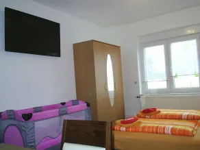 Apartment Hildegard modern furnished and close to the recreation area Kiebitz See - Image 4