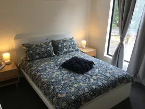 Unique modern, spacious, clean large 3 bedroom + study  in beautiful Blackwood - Image 5