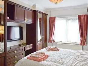 4 chambres à coucher à Huthwaite, near Sutton-in-Ashfield - Image 3