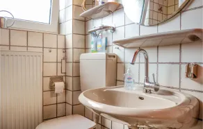 Amazing Apartment In Lage With Wifi - Image 3
