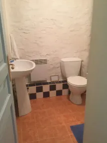 La Grange-two bedrooms - Image 3