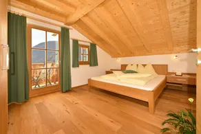 Ferienwohnung 'Feldererhof Gsies Apt Dolomitenblick' mit Bergblick, Gemeinschaftsgarten und WLAN - Image 4