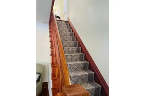 Warm, Charming and Cozy Turn of the Century Home - Image 2
