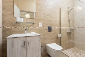 Villa Christel - Cuatro Habitaciones Villa, Capacidad 8 - Image 5