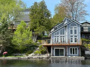 Kawartha Luxus Haus am Wasser! Lebe im Bootshaus! Billardtisch, Kamin, Kanu - Image 3