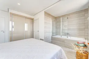 OCEAN GARDEN APARTMENT WITH SEAVIEW. - Image 2