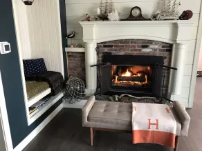 NORTHERN LIGHTS!  Stately 5 bedroom beach house on Lake Superior. - Image 3