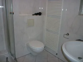 Vid portarna i Hamburg, nära staden, lättillgänglig, stor terrass, WiFi trädgårdsdam, - Image 3