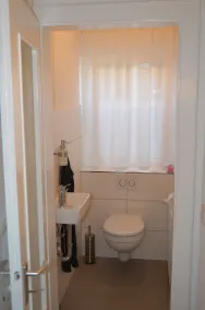 Very quiet, bright apartment (in central location) - Image 3