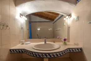 Secluded Villa with private pool and sea view terraces - Image 5