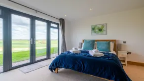 Lower Lodge Barn - sleeps 8 guests  in 4 bedrooms - Image 5