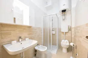 Residenza Rocca Del Lago 4, Riva del Garda, Italy - Image 4