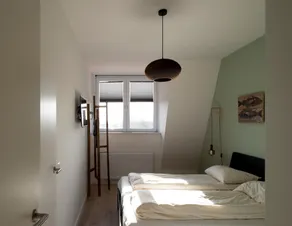 Luxurious Penthouse With 3 Bathrooms, Near the Sea - Image 2