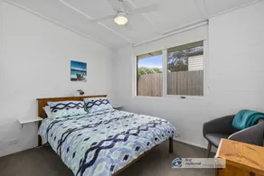Honeysuckle Grove, Beach Unit in Silverleaves. - Image 5