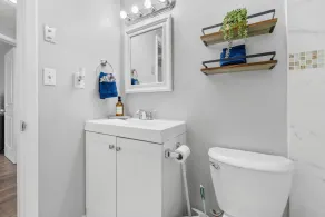 Mustafa Holiday House · Cozy 2 BR home close to Beaches and Sponge Docks! - Image 2
