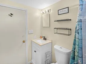 Twin Sails | Classic Coastal Cottage on Atlantic Ave - Image 2