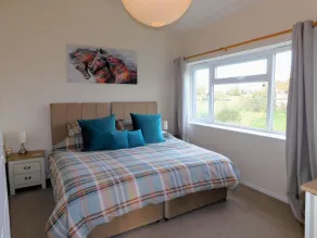 The Paddocks - Image 3