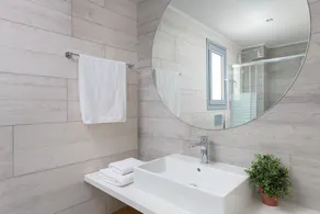 Villa Hermes with pool & jacuzzi in Lindos - Image 3
