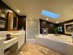 San Diego Luxury Home - Image 3
