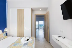 Blue Suite-Seaside Palette Apartments by the sea - Image 4