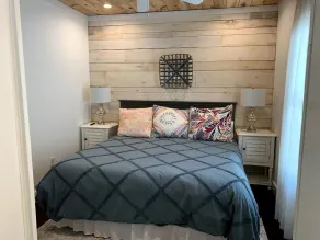 The Barrel Room Cottage - Mountain Vineyard Getaway - Image 4