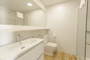 Apartment 'Son Bou Gardens Deluxe 2' with Shared Pool, Wi-Fi and Air Conditioning - Image 2